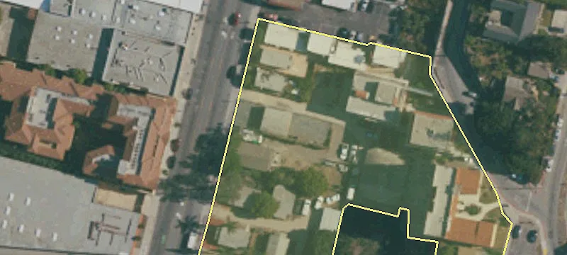 140 Ventura Ave