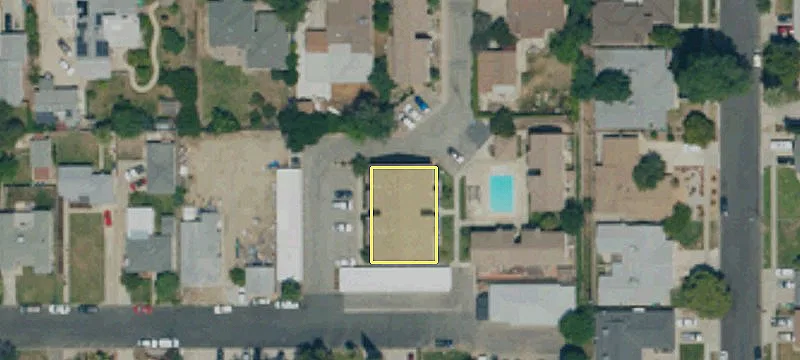 25181 Prospect Ave