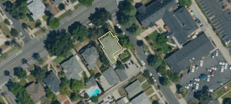 101 Fern Ave