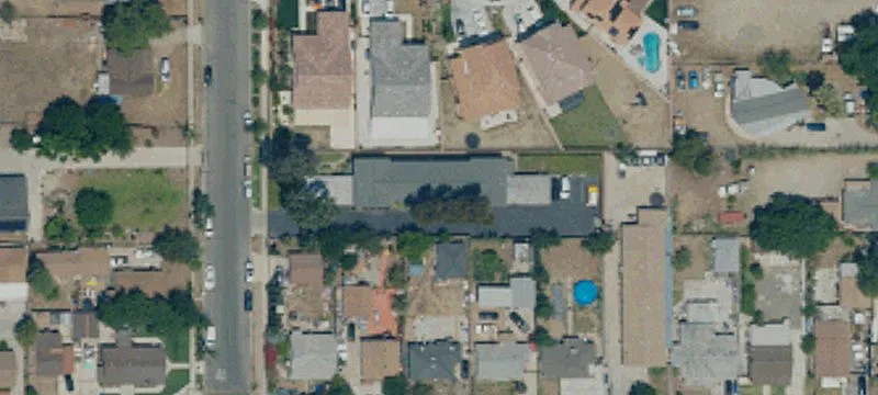 9281 Pepper Ave