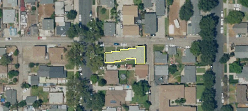 450 10th Ave