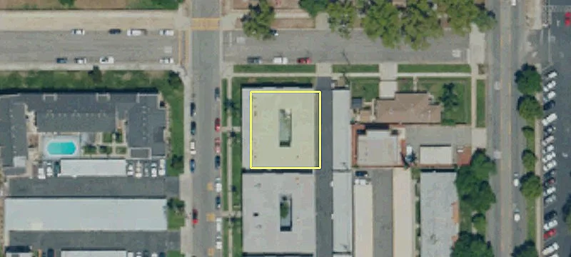 3767 Genevieve St