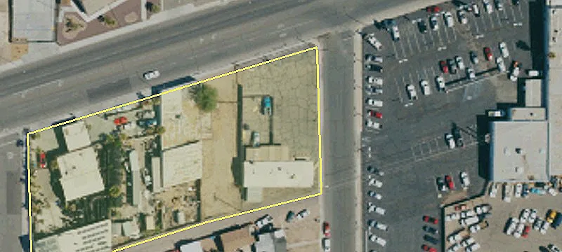 1100 Main St