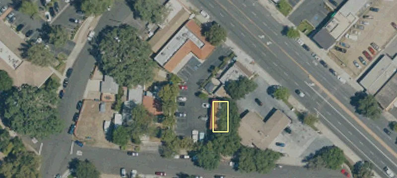 2994 1000th Oaks Blvd