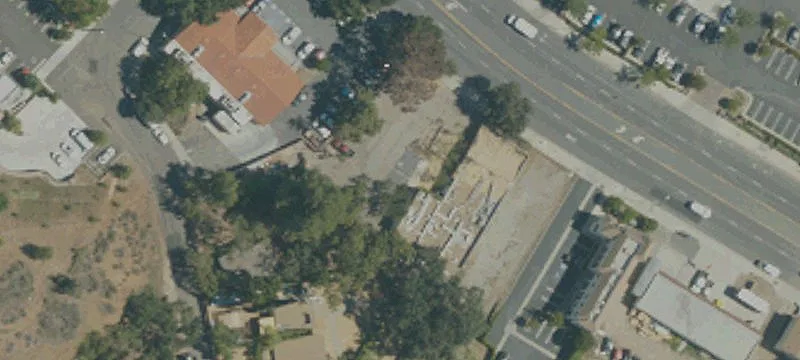 1850 1000th Oaks Blvd