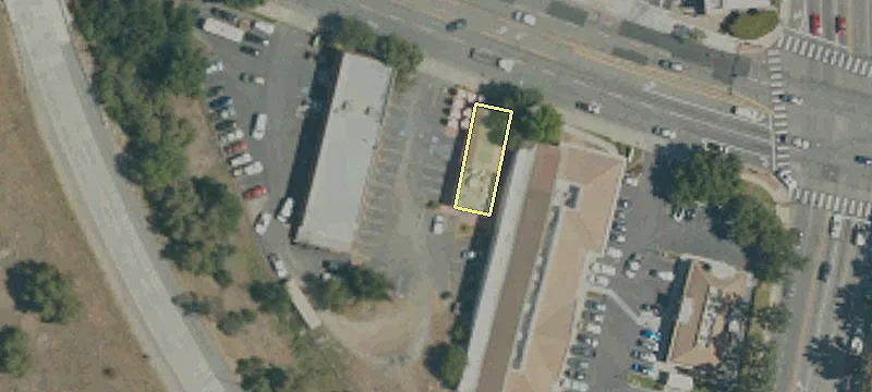 1140 1000th Oaks Blvd