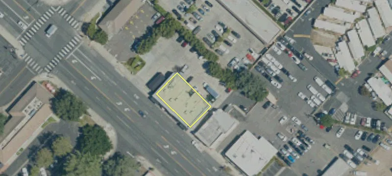 2951 1000th Oaks Blvd