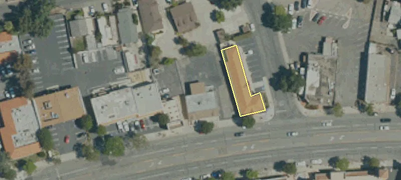 783 1000th Oaks Blvd