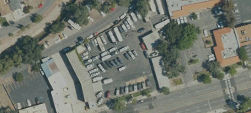 661 1000th Oaks Blvd