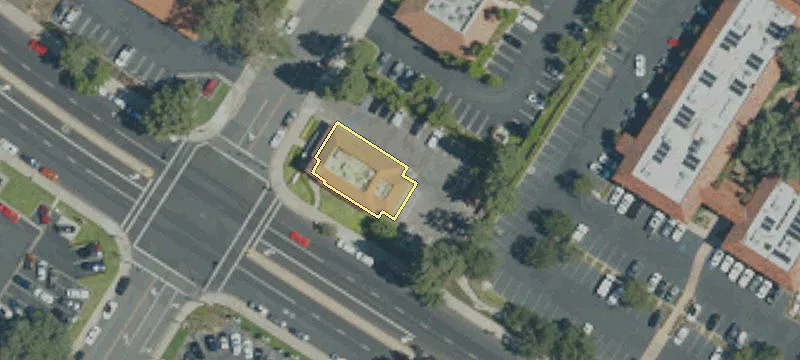 3605 1000th Oaks Blvd