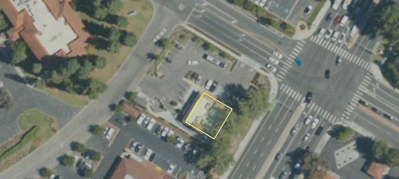 887 Westlake Blvd