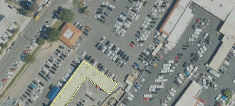 3832 1000th Oaks Blvd
