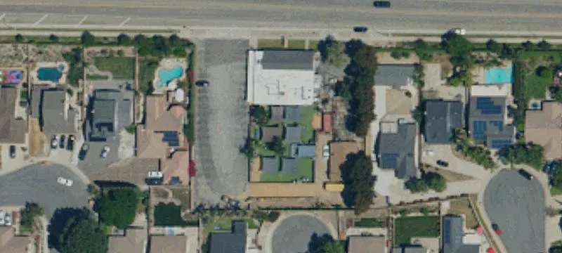12583 Highland Ave