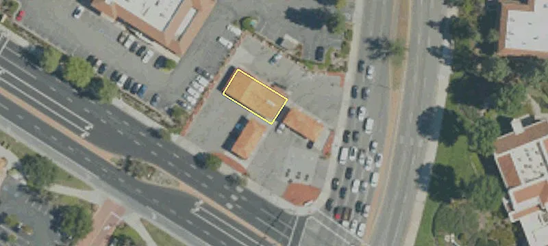 3995 1000th Oaks Blvd