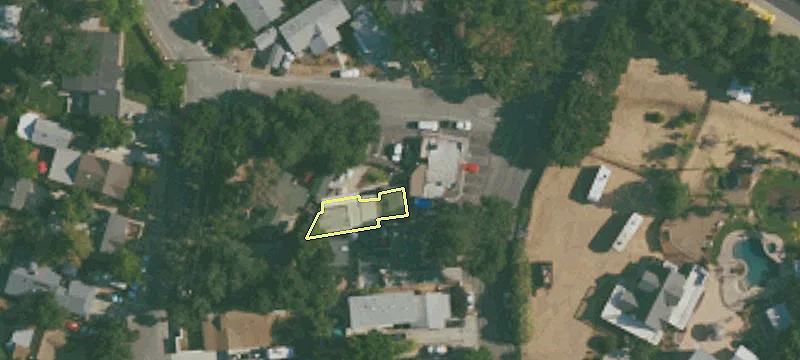 279 Lomita Ave