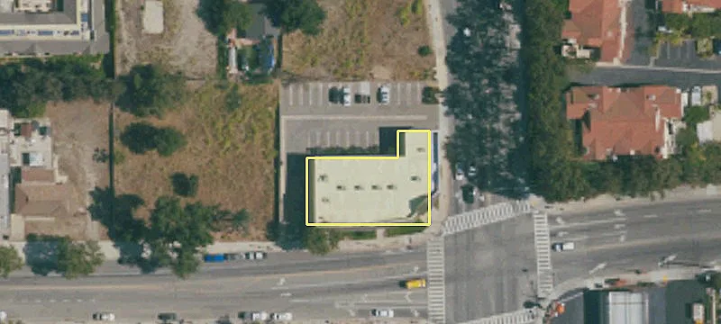 481 High St