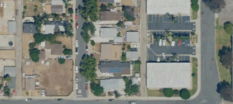8957 Belmont Ave