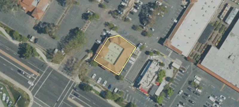 3755 1000th Oaks Blvd