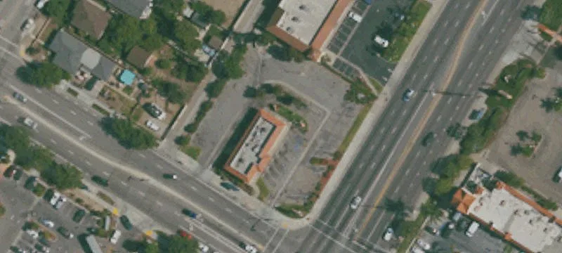 2551 Vineyard Ave