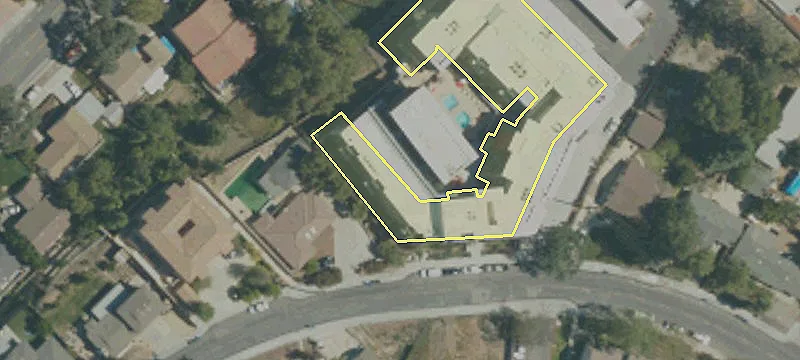 1815 Los Feliz Dr