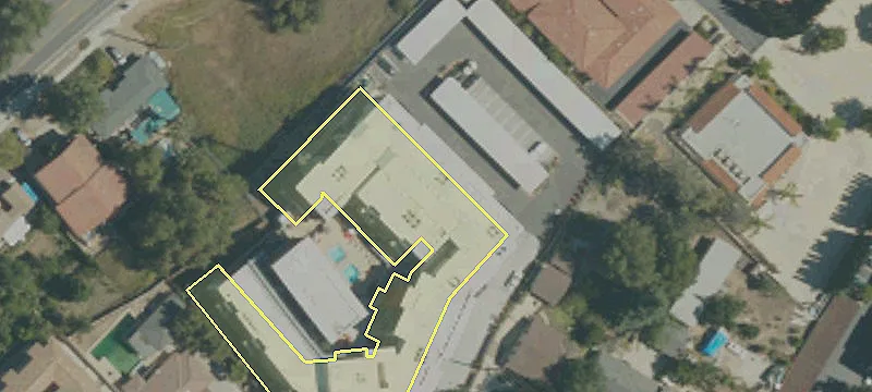 1825 Los Feliz Dr