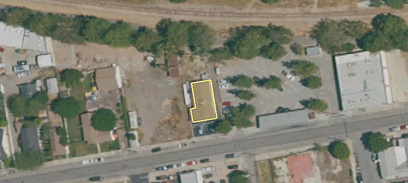 557 Santa Clara St
