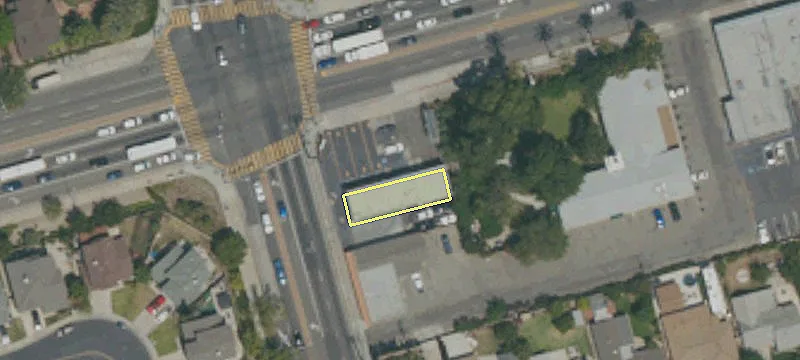 1200 Lincoln Ave