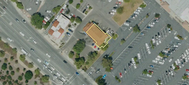 7095 El Camino Real