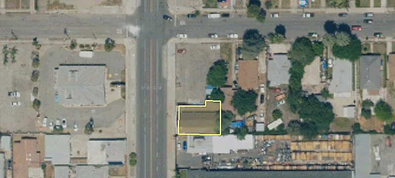 1395  St
