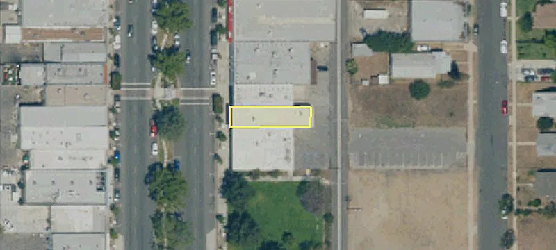 129 Riverside Ave