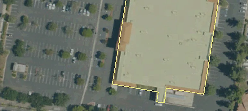 390 Moorpark Rd