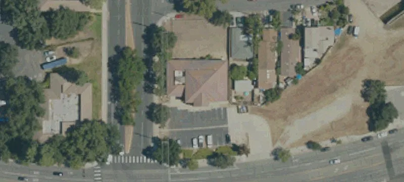 505 1000th Oaks Blvd