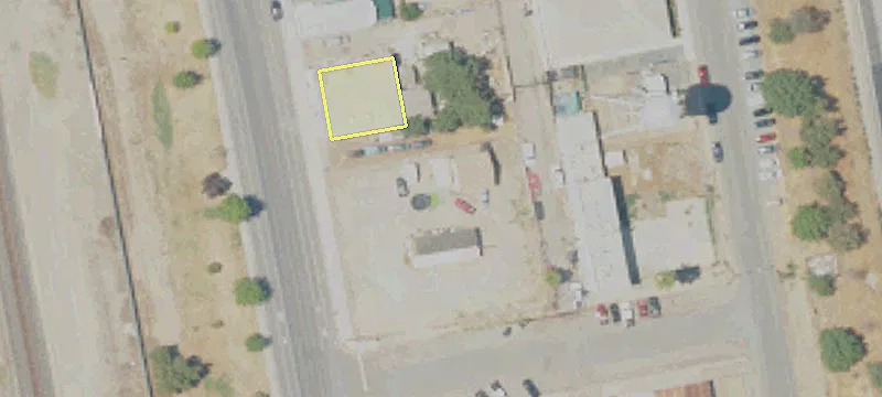 670 Main St
