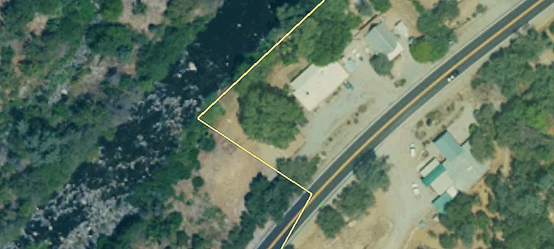 42261 Sierra Dr