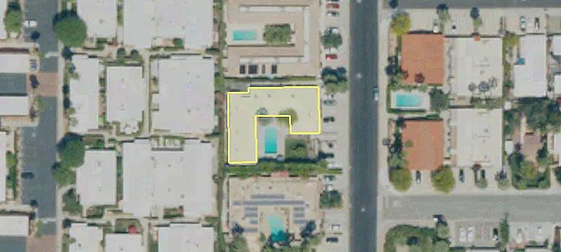577 Thornhill Rd