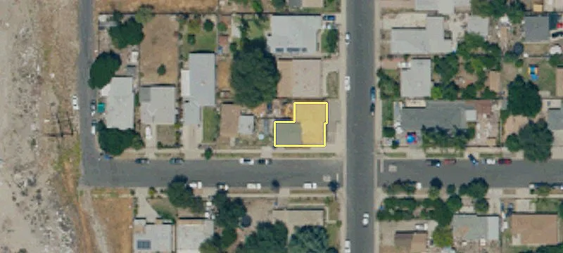 608 Flores St