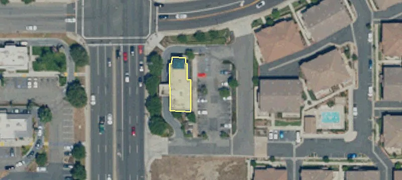 2555 Archibald Ave