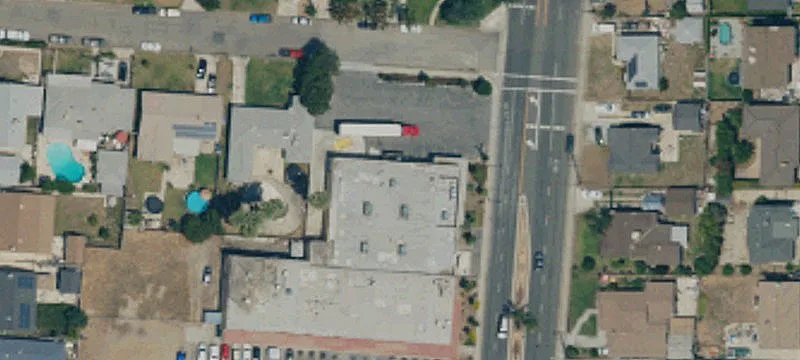 875 Rancho Ave