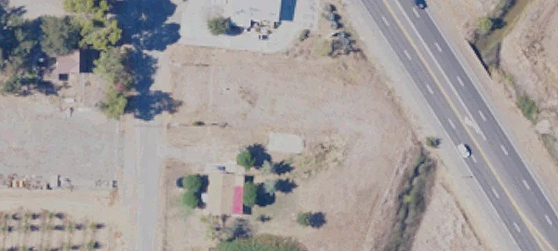 3499 Powerline Rd