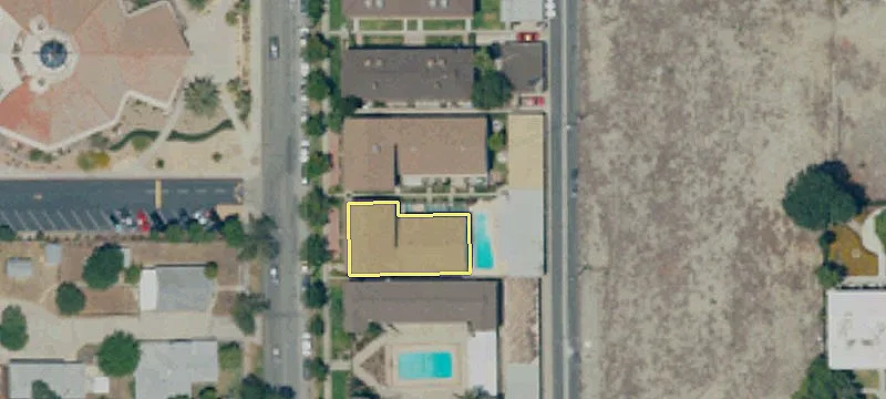 860 Campus Ave