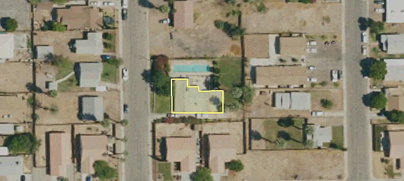176 Palm Dr
