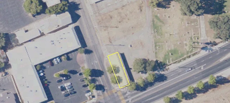 615 Shasta St