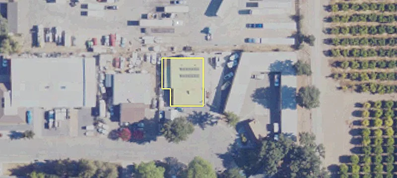 2921 Commercial Dr