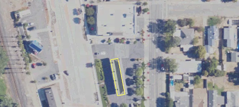 9811 Live Oak Blvd