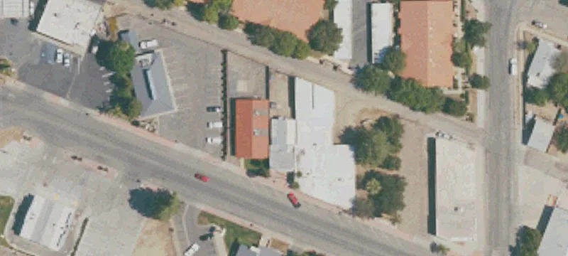810 Ctr St