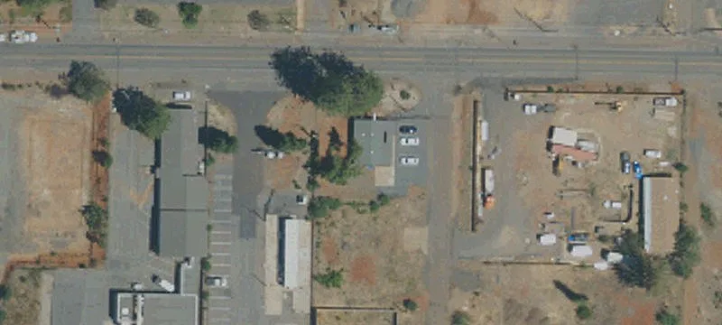 5867 Queen Dr