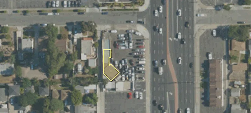 14061 Bch Blvd