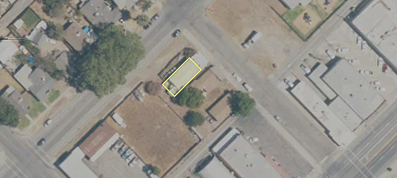 133 4th St