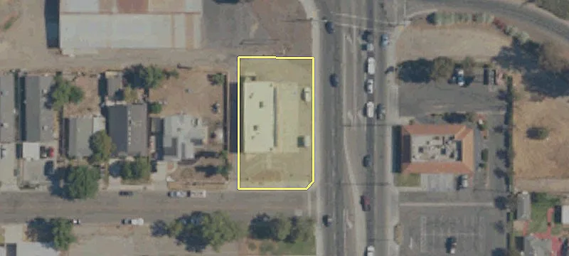 300 Madera Ave