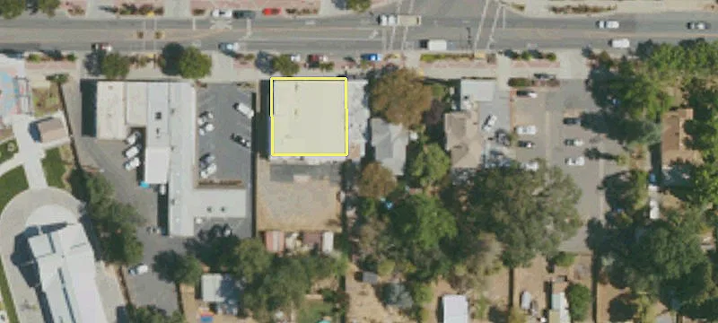 9090 Elk Grv Blvd